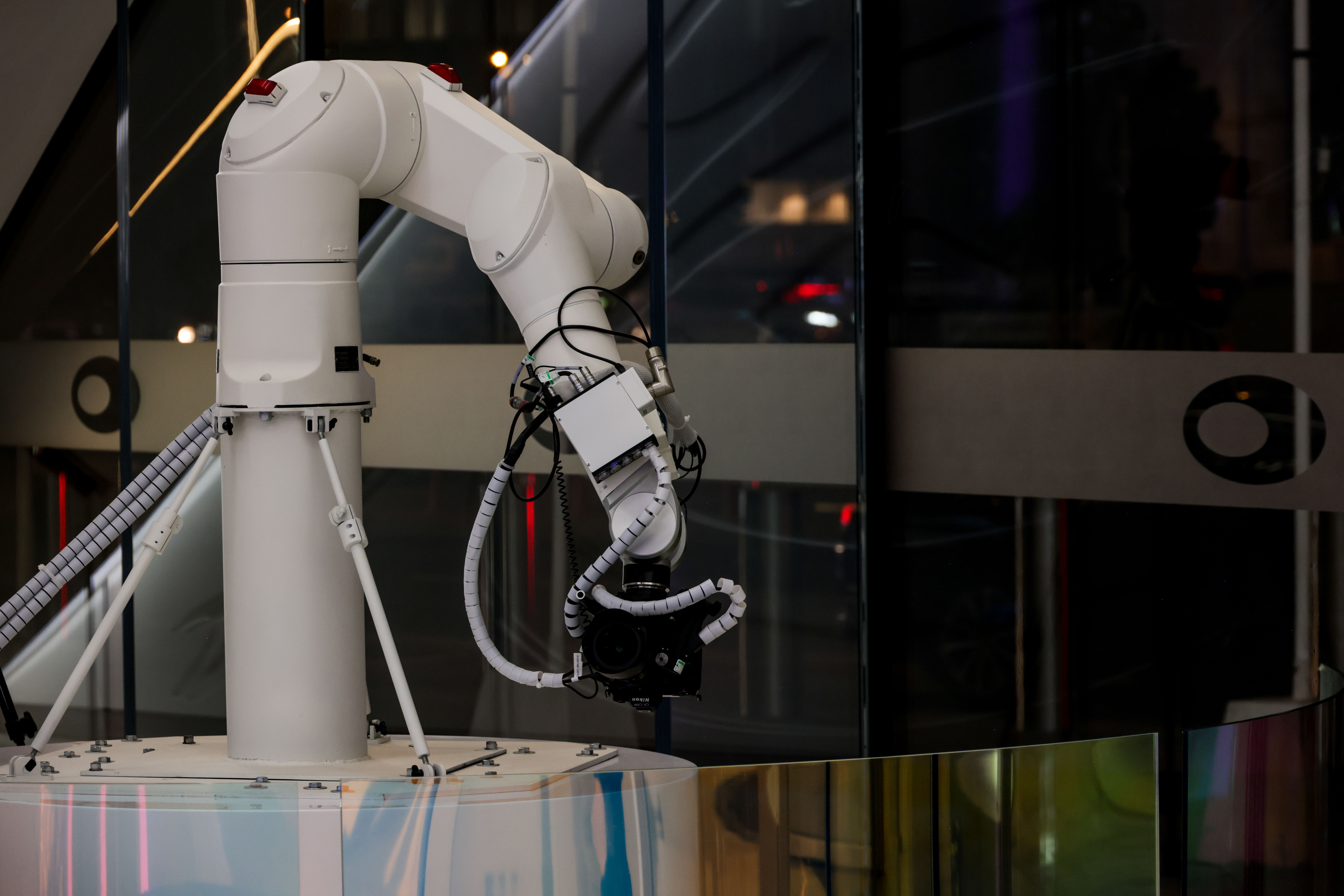 Image for AI vs RPA: The Definitive Guide for Enterprise Leaders