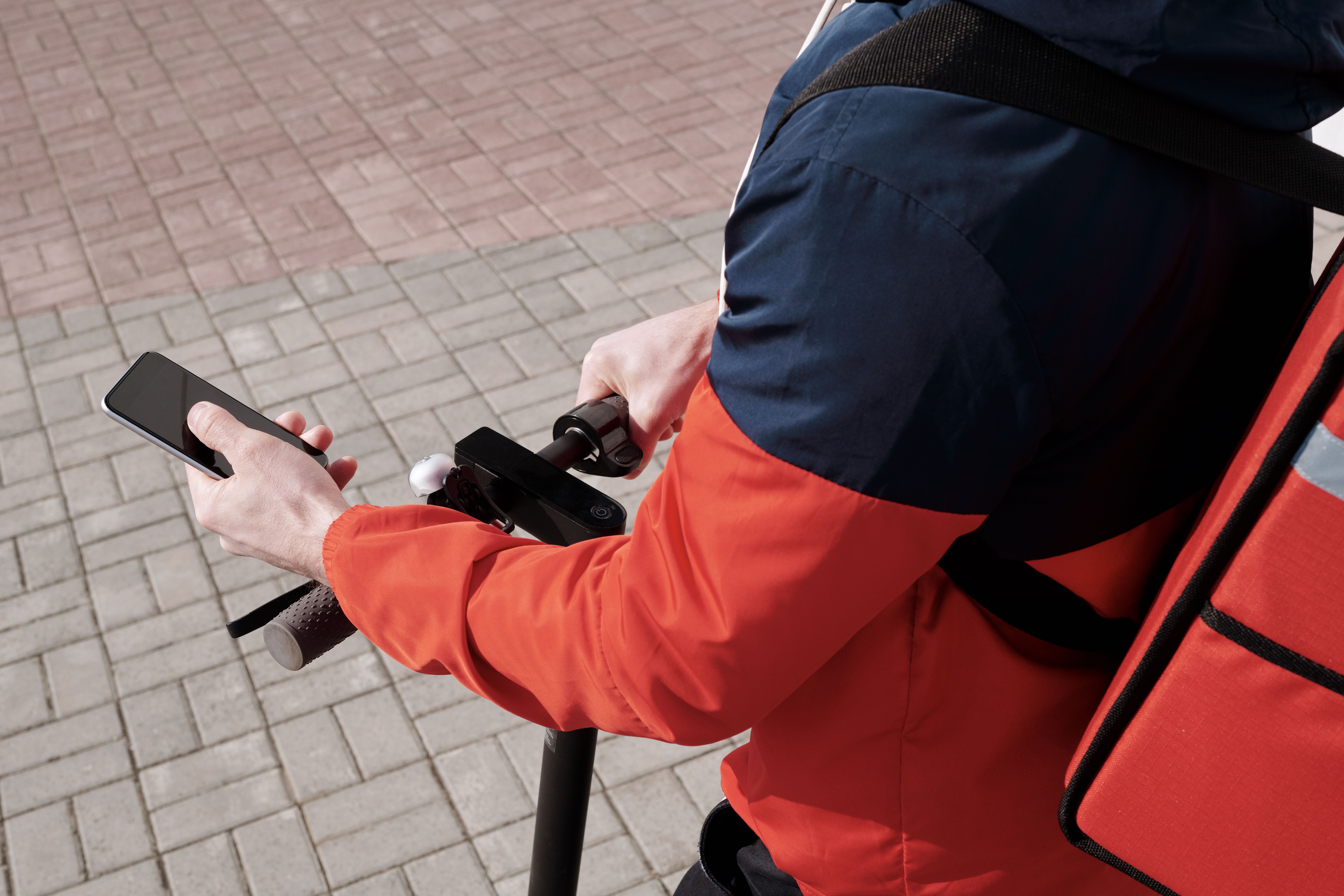 Image for Logistics Mobile App Guide for Enterprise Operations